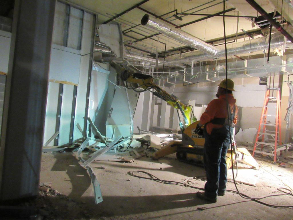 Soluciones personalizadas para cada proyecto de demolición interior con EcoServeis