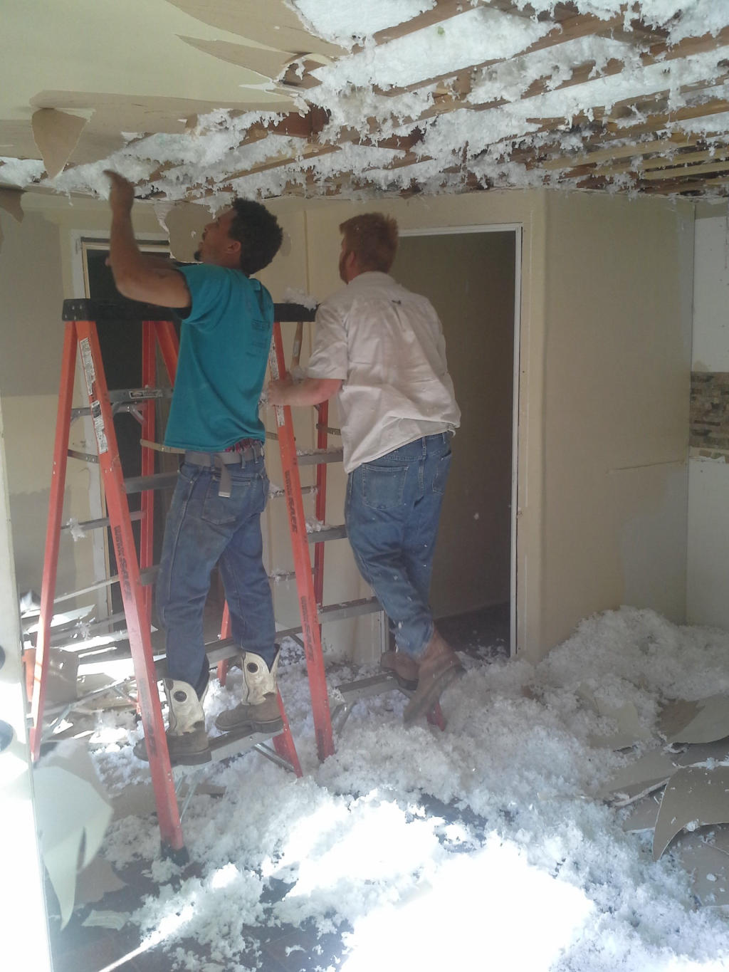 Trabajos de demolición interior de primera calidad en Hostalric con EcoServeis